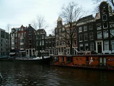 amsterdam canal house
